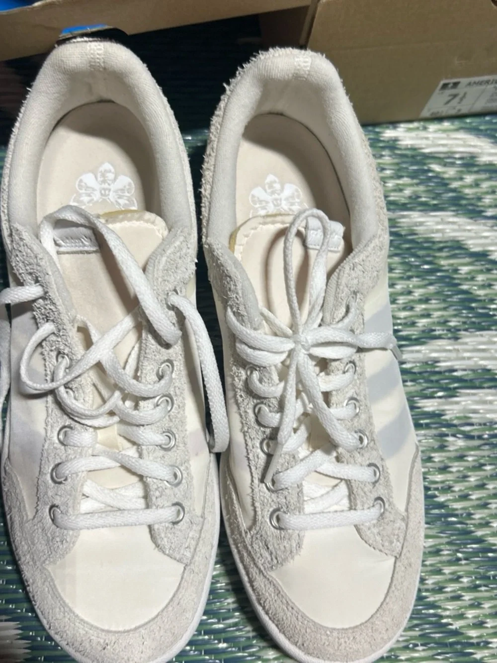 adidas classic athletic